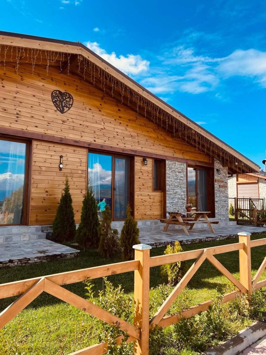 Mountain Villa Jordan- With Jacuzzi Razlog Bagian luar foto